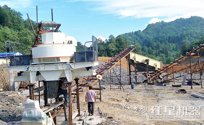 時(shí)產(chǎn)50-60噸建筑垃圾沖擊式破碎機(jī)哪里便宜？河南廠家有推薦嗎？